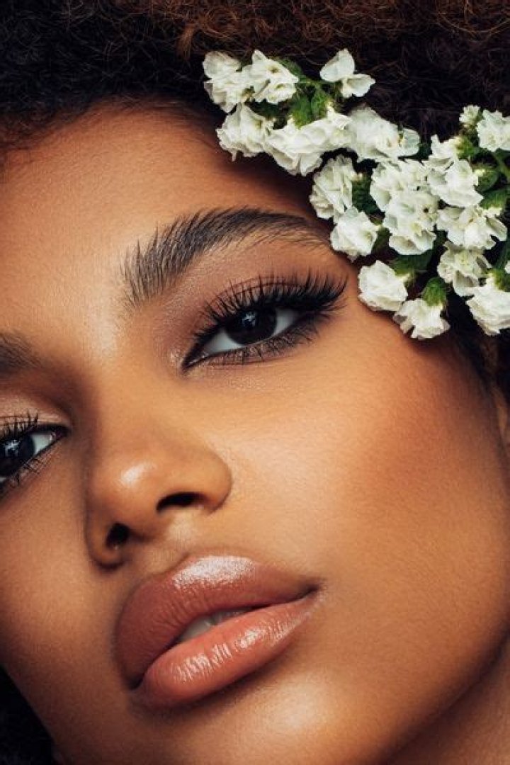 5 expert-approved ways to brighten your dry eyes: what to buy to get eyes that sparkle - shop now