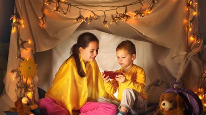 6 virtual sleepover ideas inspired by Amanda Holden, Rochelle Humes & more