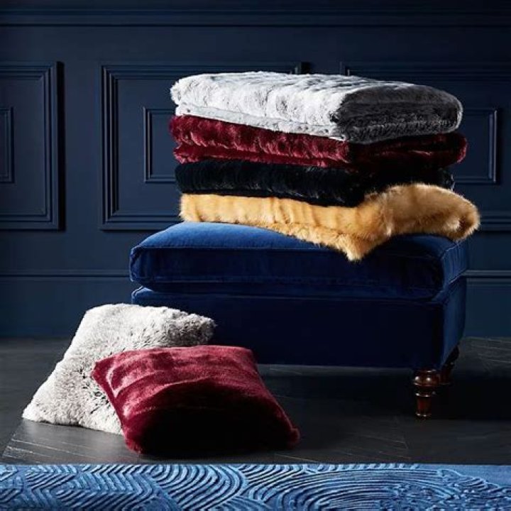 9 best warm blankets for winter 2022: From heavy fleece throws to thick wool blankets