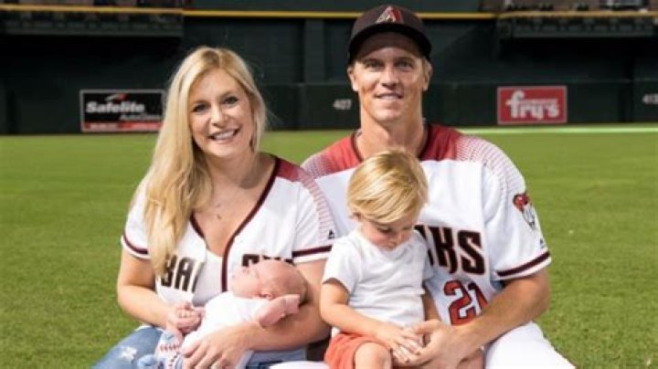 About Emily Greinke: Wikipedia, Biography, Height, Age, Husband, Family, Career, Net Worth