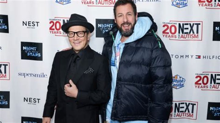 Adam Sandler plays pickup game before No. 10 Arizona faces Colorado