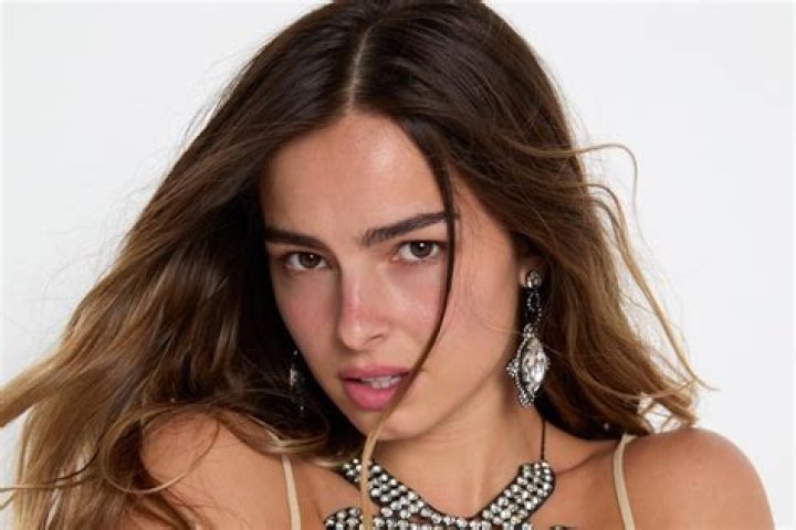 Addison Rae: A Closer Look at Her Net Worth, Age, Height, and Wiki