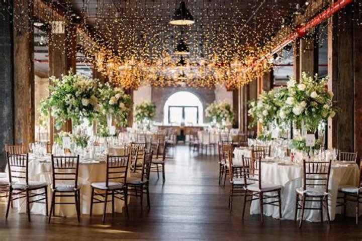 Alex Murphy and Paul Klein reveal their magical wedding venue after secret 'Boston wedding'