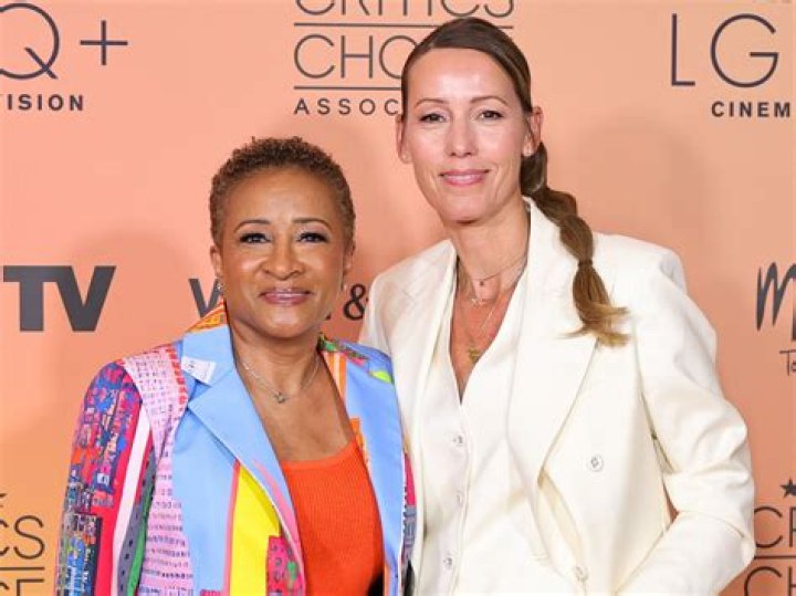 Alex Sykes – Biography, Facts and Profile of Wanda Sykes Wife, How Did They Meet?