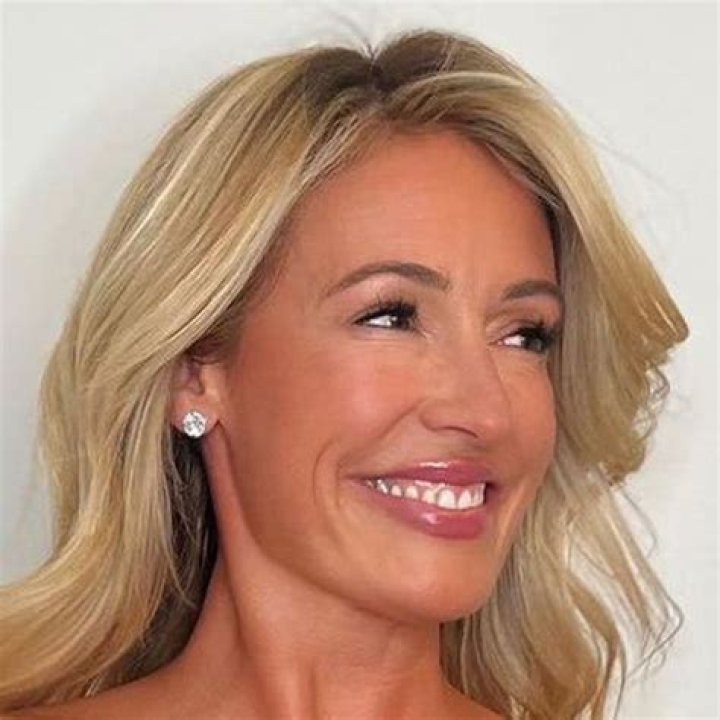 Amy Schumer, 42, wows fans as she posts racy underwear pic: ‘Still got it’