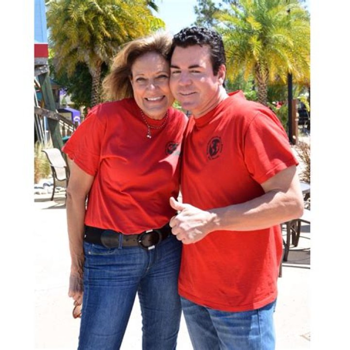 Annette Schnatter Biography, Family, Career, Husband, Salary, Height, Weight