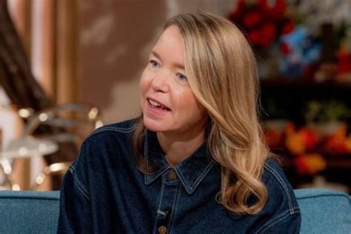 BREAKING: Motherland's Anna Maxwell Martin spotted kissing new love – details
