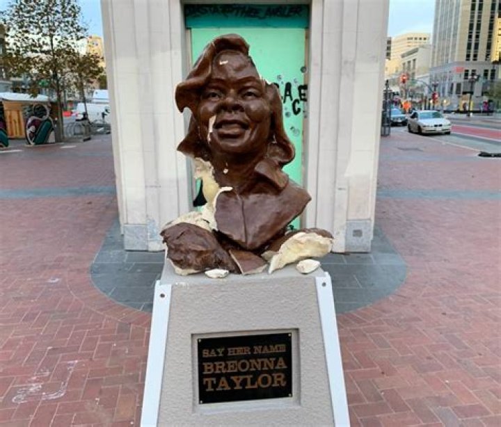 Breonna Taylor's statue vandalized, sculptor calls it 'racist aggression'
