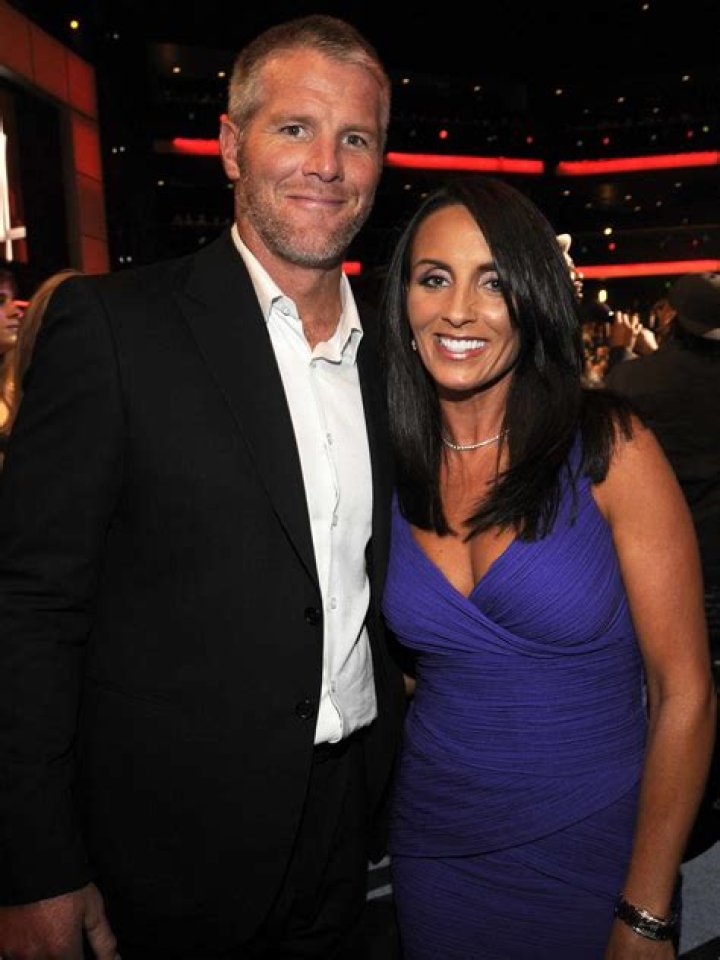 Brett Favre Daughter, Wife, Children, Family, Net Worth, Height