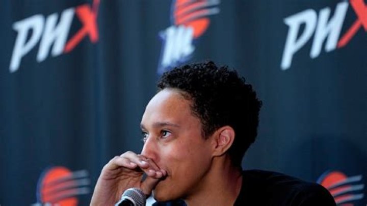 Brittney Griner gets emotional discussing Russian detainment