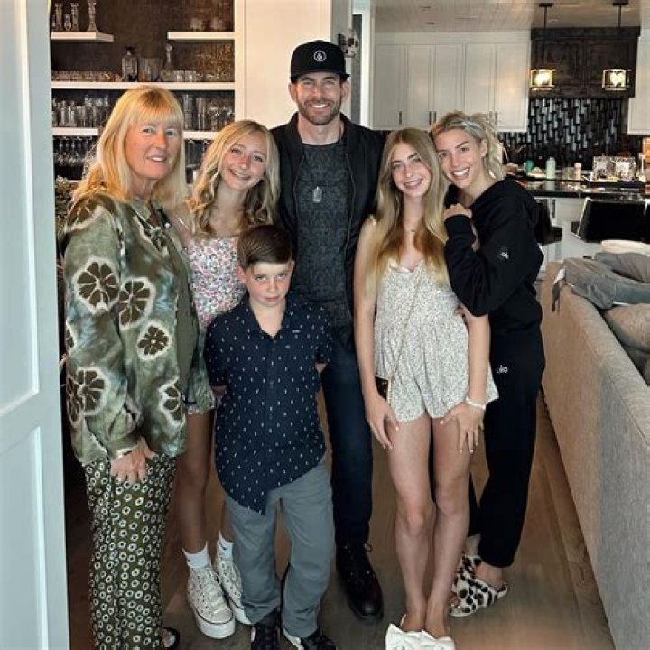 Christina Hall receives public message from ex-husband's wife concerning daughter - and it's goals