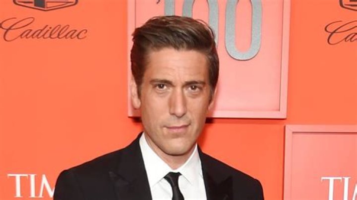 David Muir steps away from ABC studios to embark on emotional journey - details