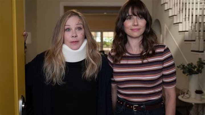 Dead to Me: fans have same reaction after Netflix show returns for final season