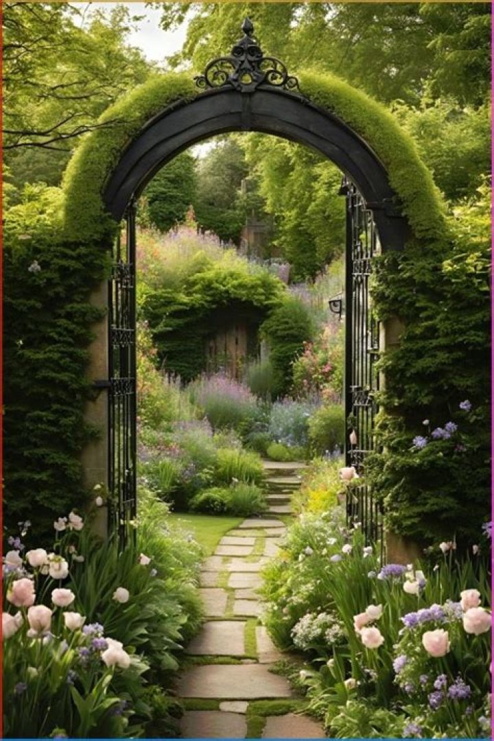 Demi Moore's never-ending garden looks like a private nature reserve