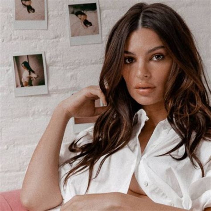 Emily Ratajkowski reveals the secret to her stunning pregnancy hair