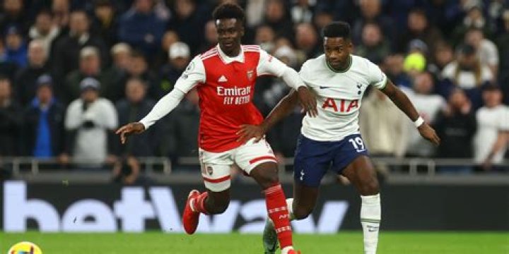 EPL: Gary Neville Criticizes Arsenal for Excessive Celebration over Saka’s Goal against Tottenham