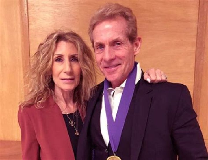Ernestine Sclafani – Bio, Age, Height, Facts about Skip Bayless Wife