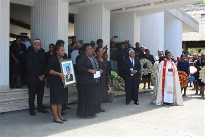 Family gathers for remembrance prayer to honor the late Ambassador and Minister, Seriki