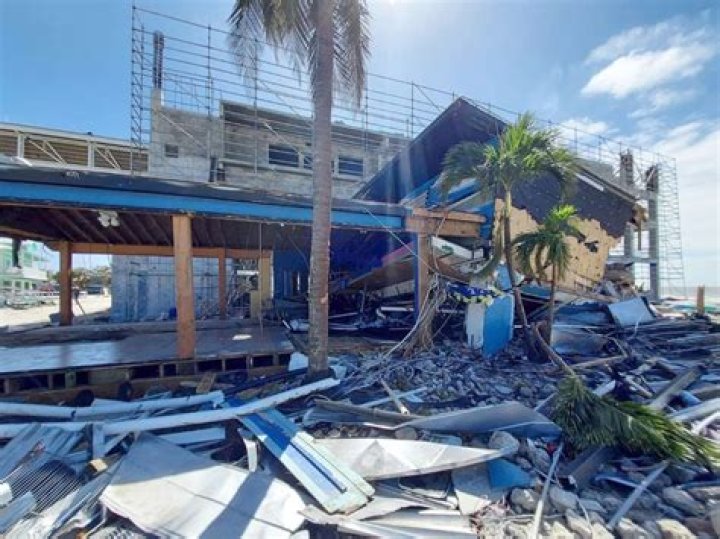 Floridians adamant about rebuilding in areas devastated by Hurricane Ian