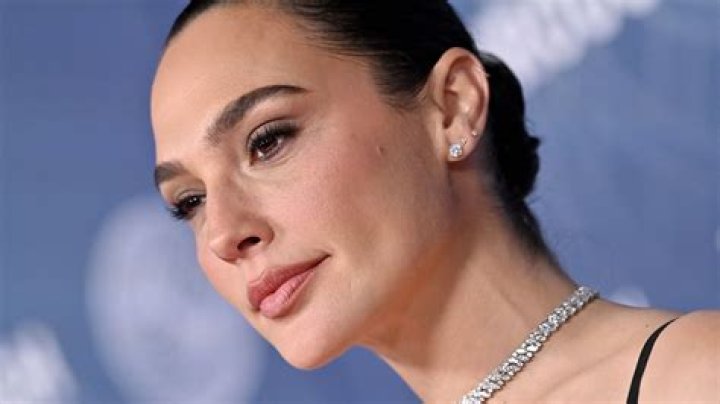 Gal Gadot: Latest News, Pictures & Videos