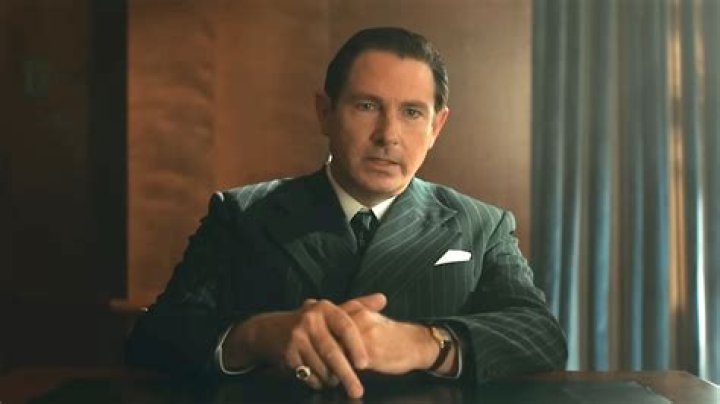 Insight into Derek Cecil's Financial Worth