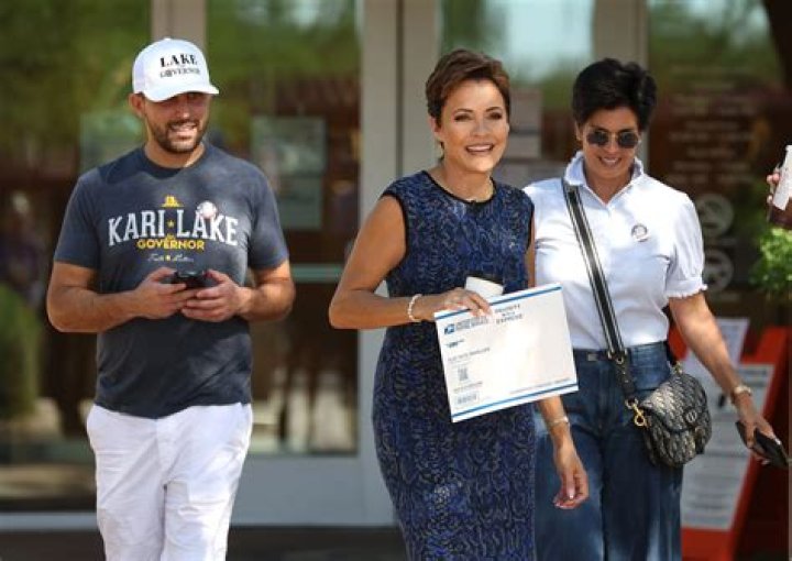 Is Kari Lake Married? Kari Lake Bio, Husband, Net Worth, Ethnicity, Age, Height