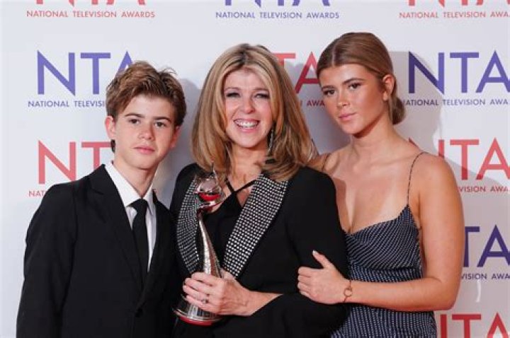 Kate Garraway pays emotional tribute to friends 'who helped me survive'