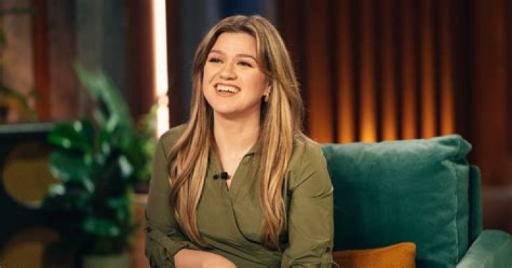 Kelly Clarkson celebrates 41st birthday with 'one of the greatest gifts in my life' live on her talk show