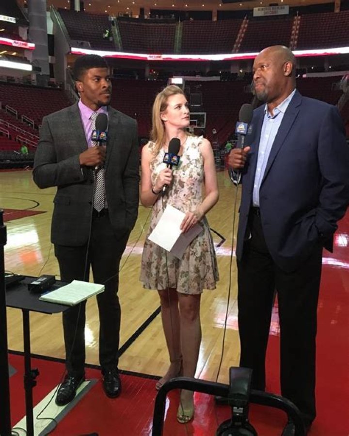 Kerith Burke – Bio, Age, Height, Mother, Husband and Career