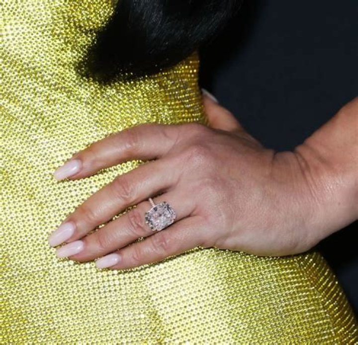 Kourtney Kardashian's $1 million engagement ring is nothing like Kim and Khloe's