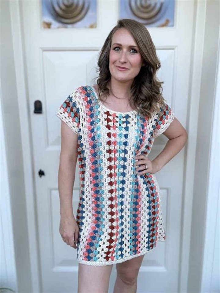 Lady Amelia Windsor's retro crochet dress is all kinds of gorgeous