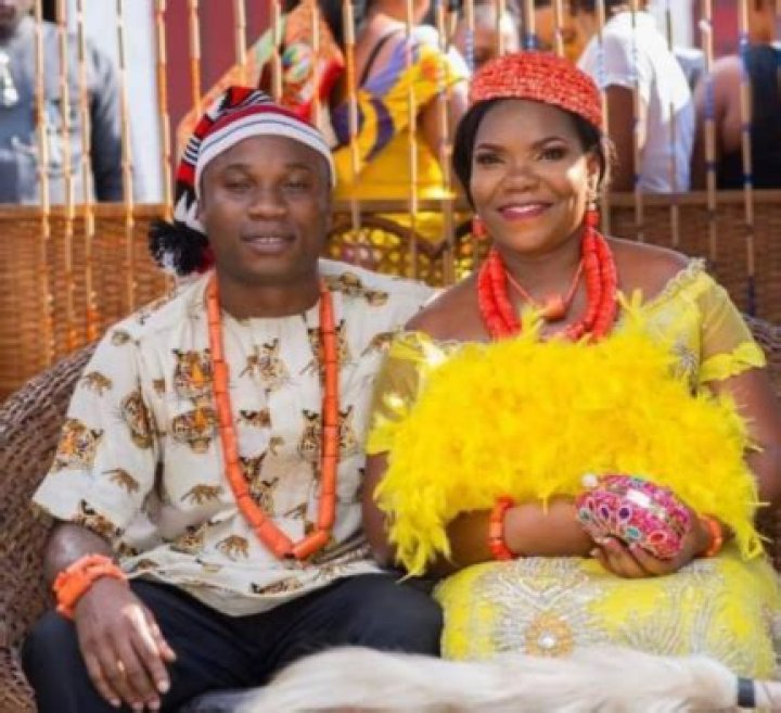 Lagos Police denies reports of releasing man arrested over the death of his pregnant wife +see exclusive photos of the man in police custody this night