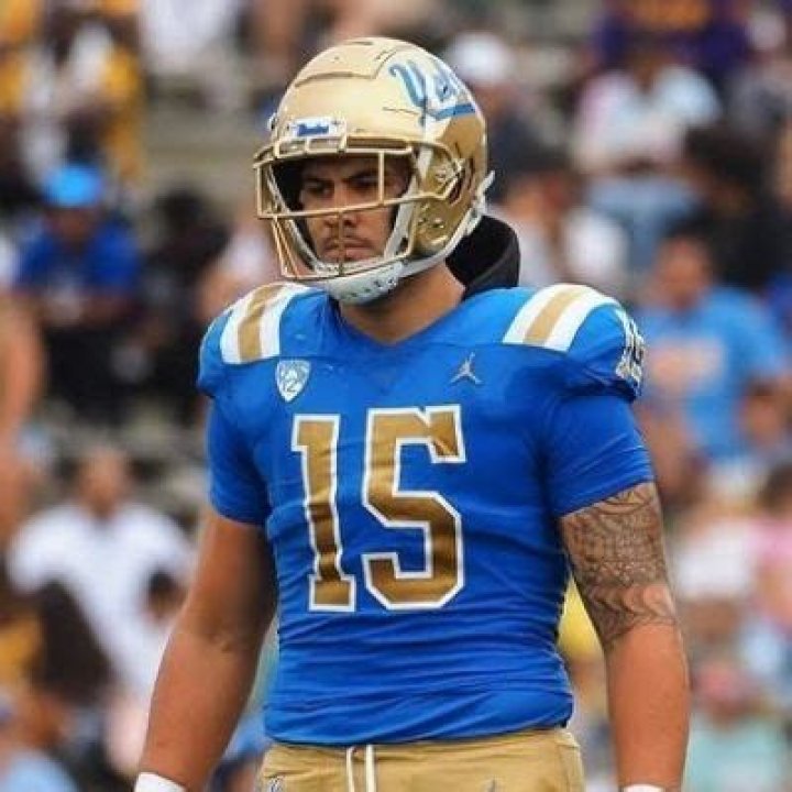 Laiatu Latu- Wiki, Age, Net Worth, Height, Wife, Ethnicity