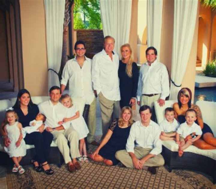 Lamar Roemer Bio, Family, Wife, Career, History, Net Worth