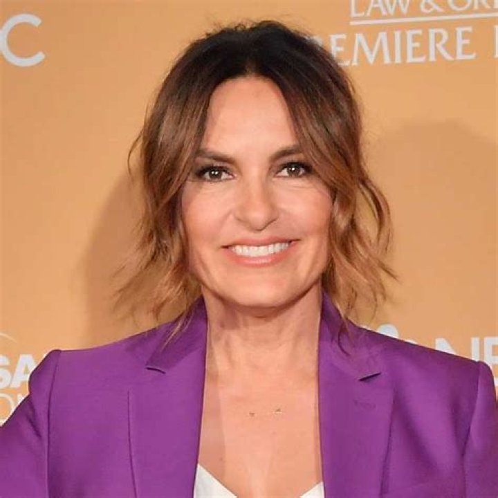 Law & Order star Mariska Hargitay has fans in hysterics with unusual outfit