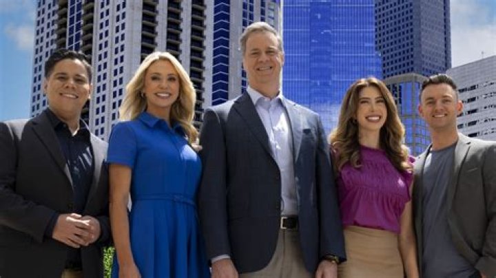 Lena Olin Bio, Profession, Husband, Affair, Wealth, Measurements