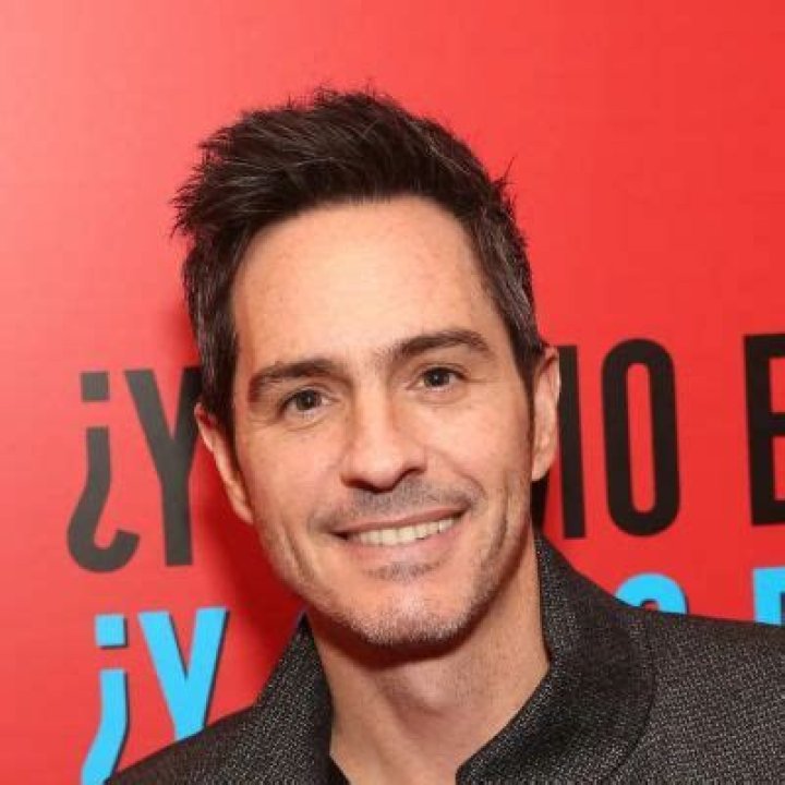 Mauricio Ochmann- Background, Age, Height, Net Worth, Wife, Ethnicity