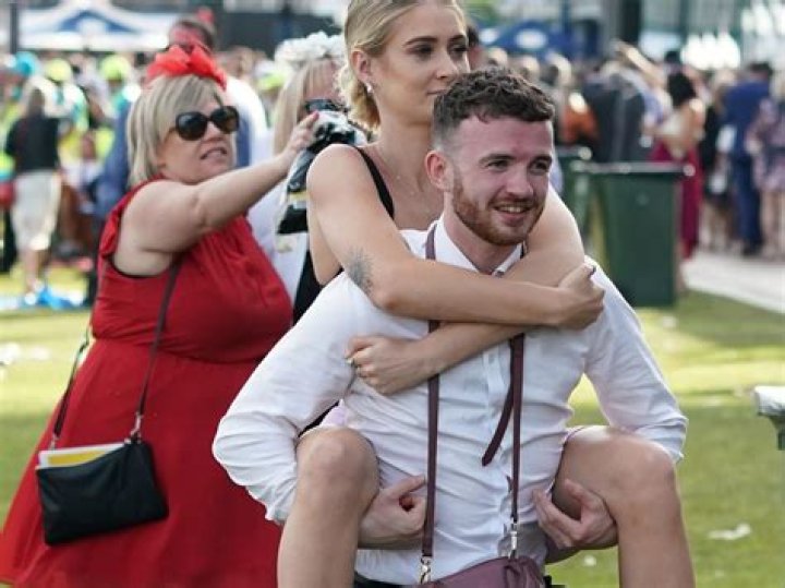 Melbourne Cup 2019: Best drunk photos, post-race debauchery