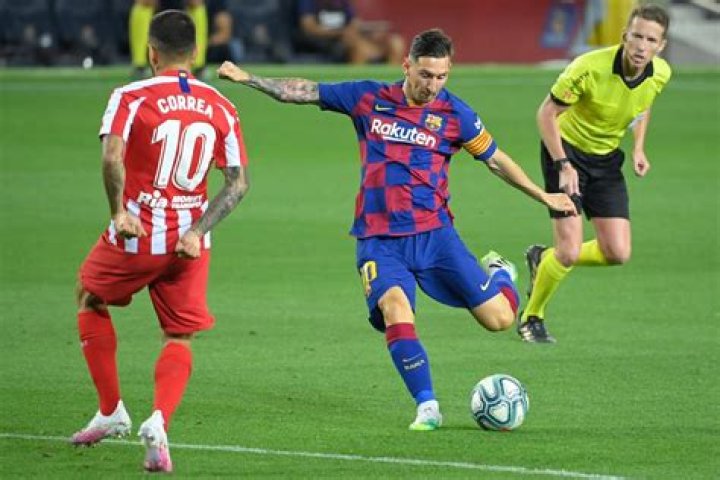 Messi attains the 700 goals milestone in Barcelona’s 2-2 draw with Atletico Madrid (see photos)