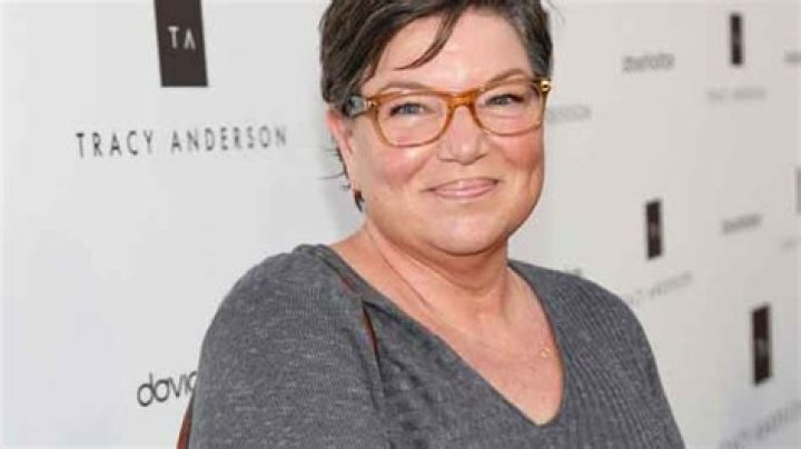 Mindy Cohn: Biography, Age, Height, Career, Personal Life, and Net Worth