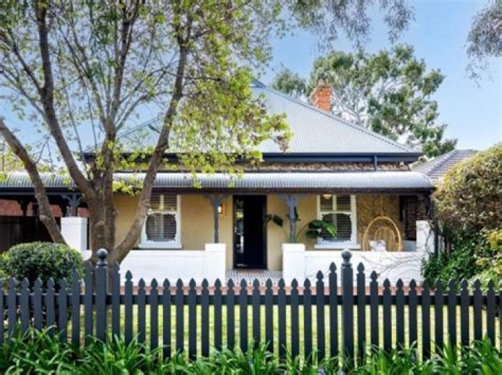 Most-viewed SA home nationally sold before auction