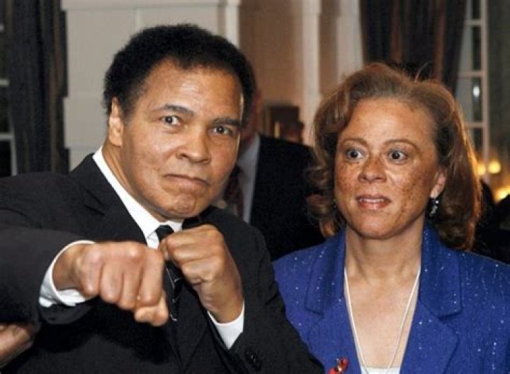 Muhammad Ali Spouse, Children, Family, Net Worth, Height, Biography