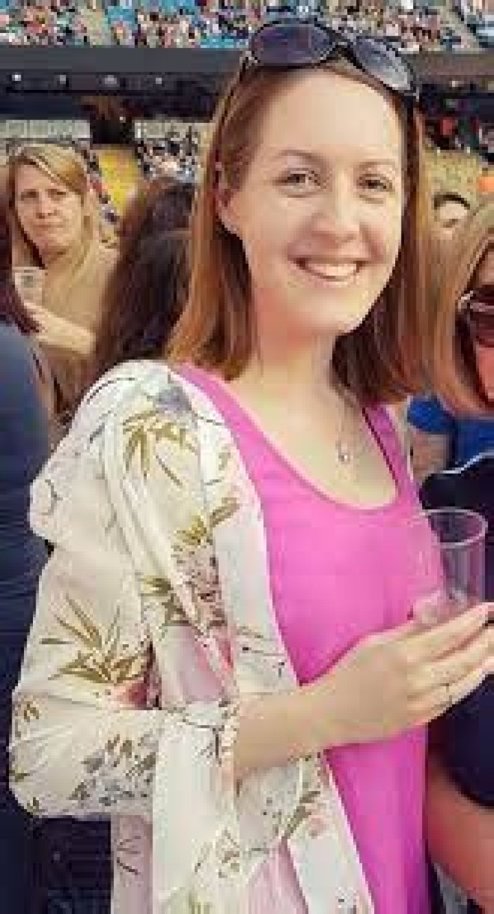 Neonatal nurse Lucy Letby ‘returned to kill baby whose twin brother she had murdered just 24 hours earlier,’ court hears