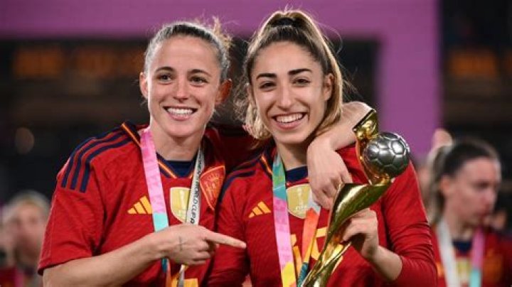 
News of Olga Carmona’s Father’s Passing and Spain’s Victory