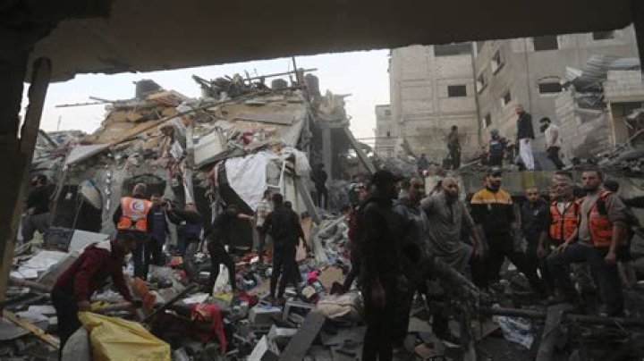 Palestinian poll shows a rise in Hamas support and close to 90%