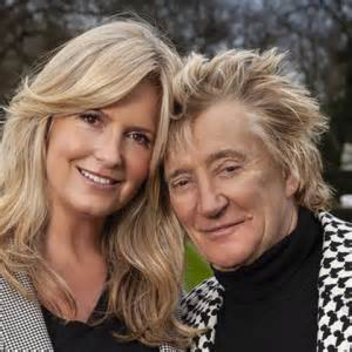 Penny Lancaster melts hearts with gorgeous photo of Rod Stewart's lookalike sons