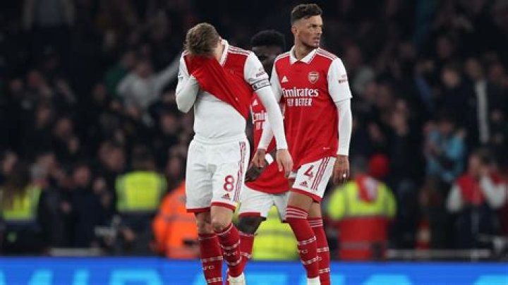 Premier League title race might be over already after Arsenal ‘bottle job’