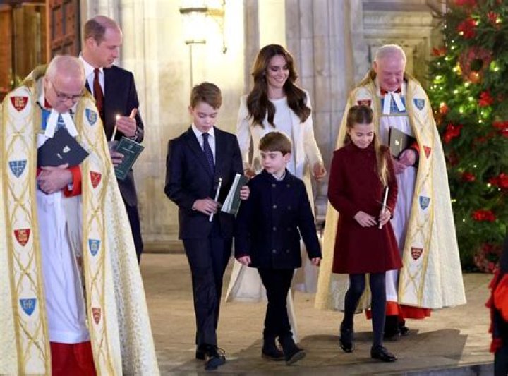 Prince Louis gives a wave to Princess Beatrice’s stepson Wolfie in adorable festive moment