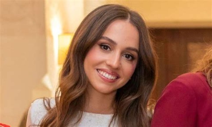 Princess Iman of Jordan cuts incredible seven-layer wedding cake in new video