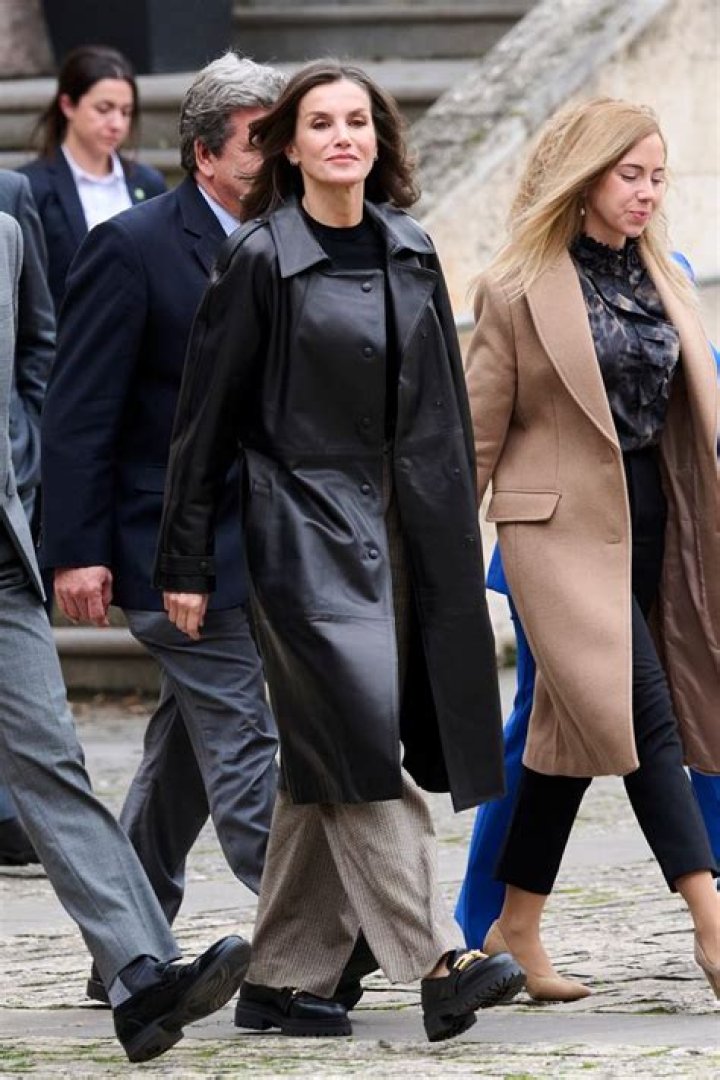 Queen Letizia channels Rachel Green in edgy 90s leather jacket